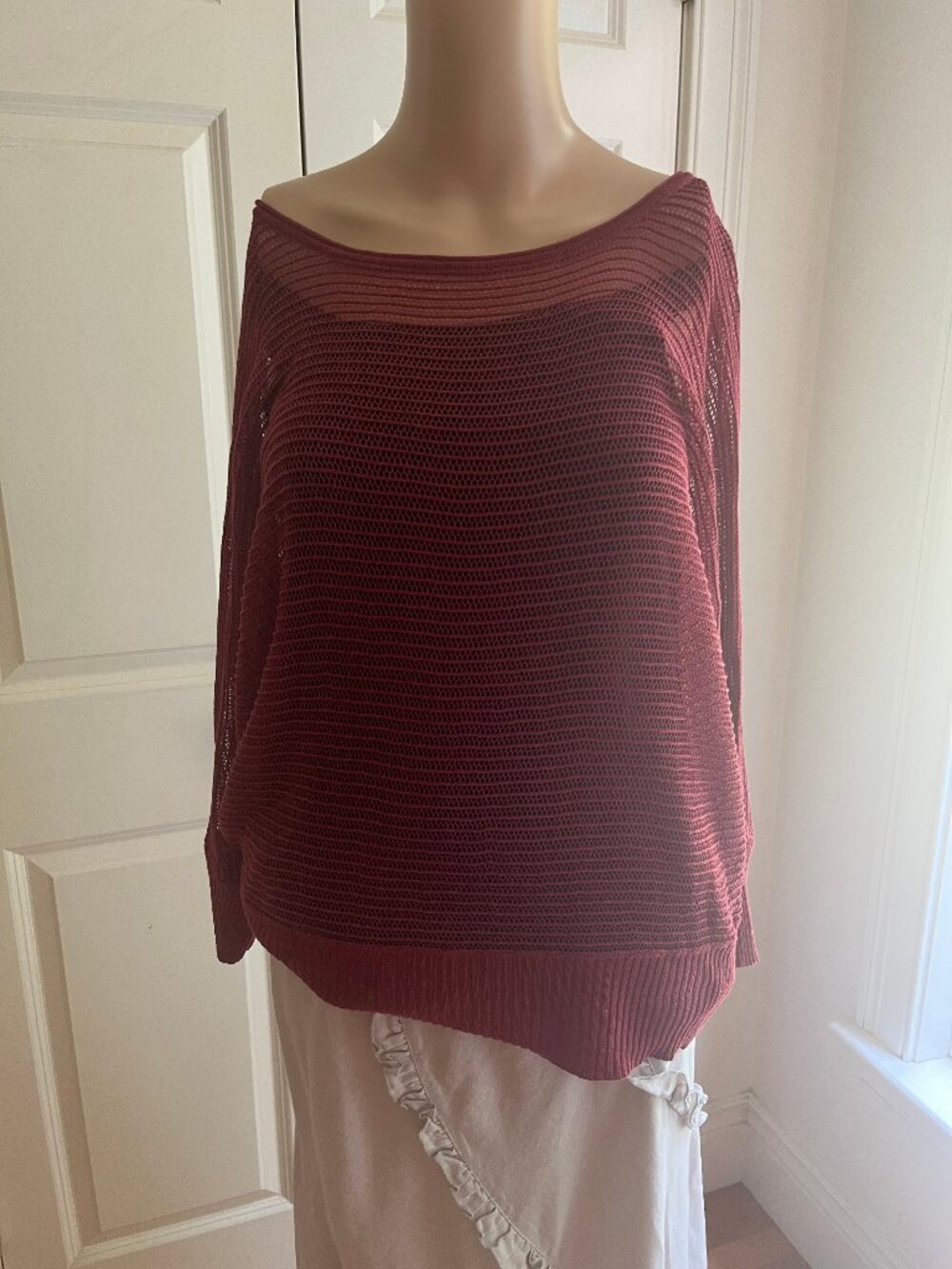 Eileen Fisher top. Size Medium.